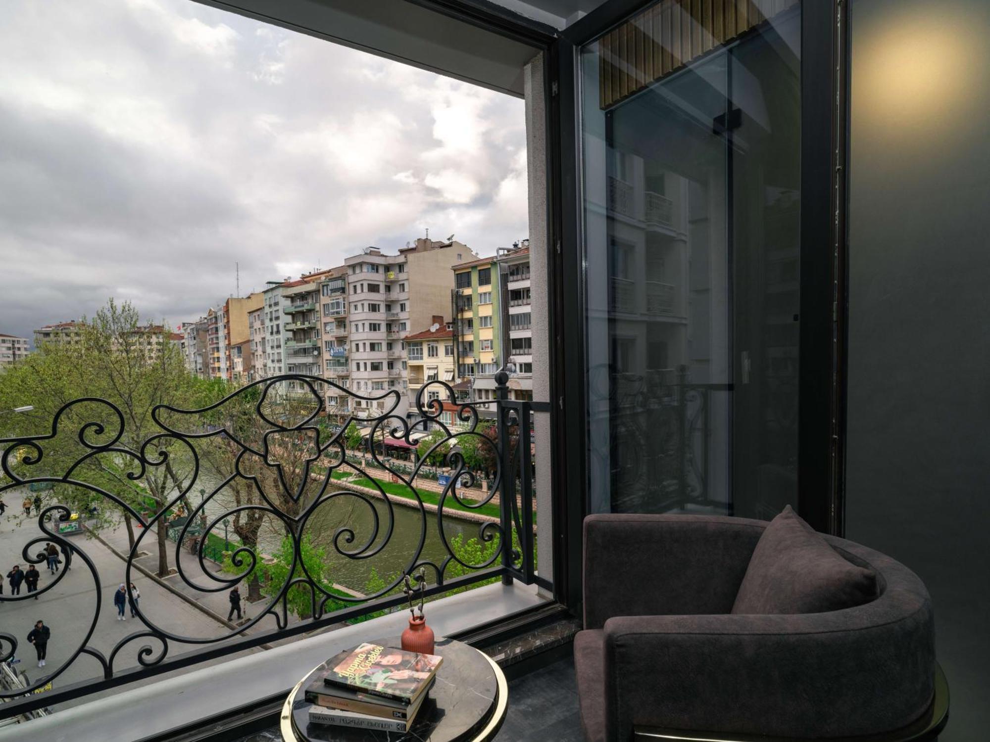 Sennacity Hotel Eskişehir Exteriör bild